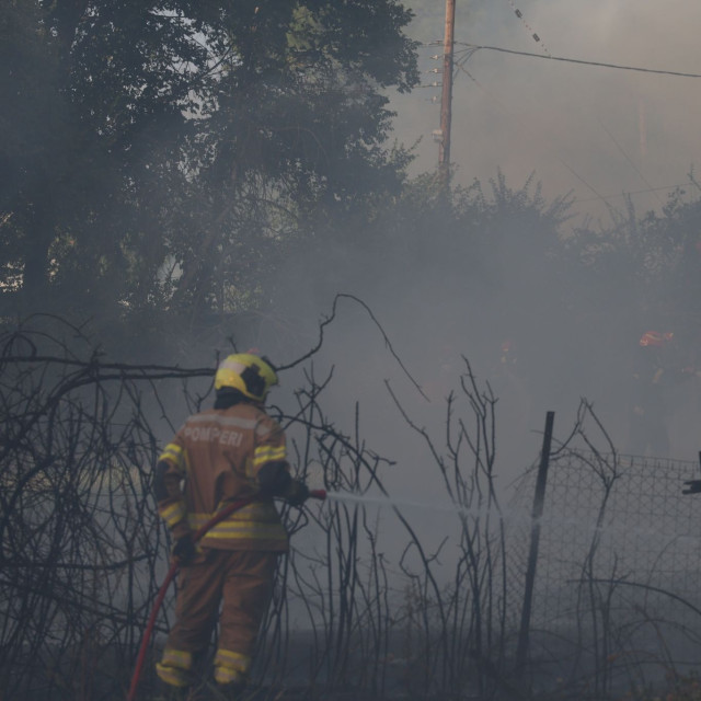 Πυροσβεστική:  53 φωτιές το τελευταίο 24ωρο - Τέσσερις συλλήψεις και πρόστιμα άνω των 10.000 ευρώ
