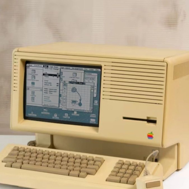 Το 1989 εταιρεία έθαψε 7.000 υπολογιστές σε χωματερή : 37 χρόνια μετά έγινε τεχνολογικός κολοσσός