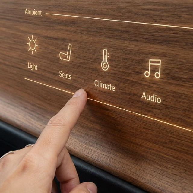 Το WoodTouch είναι η τεχνολογία που μετατρέπει το ξύλο σε επιφάνεια αφής