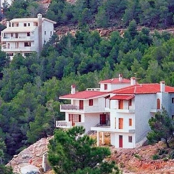 Το ΣτΕ βάζει «φρένο» στην τακτοποίηση αυθαιρέτων με άδειες που έχουν ακυρωθεί δικαστικά