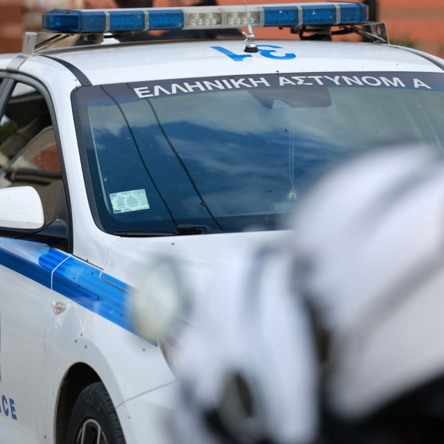 Ελευσίνα: Παραδόθηκε ο 22χρονος για την αιματηρή επίθεση σε 32χρονο