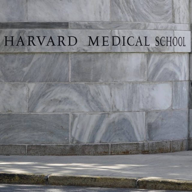 Σκάνδαλο μεγατόνων στο Χάρβαρντ: 53 εκατ. δολάρια αποζημιώσεις για πώληση πτωμάτων στη μαύρη αγορά!
