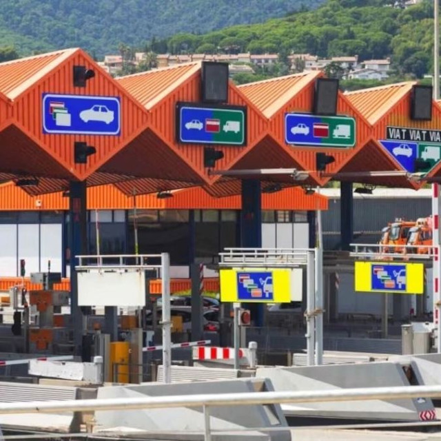 Οικογένεια περνούσε από τα διόδια χωρίς να πληρώνει για 6 μήνες:Ο «λογαριασμός» έφτασε τα 3.000 ευρώ