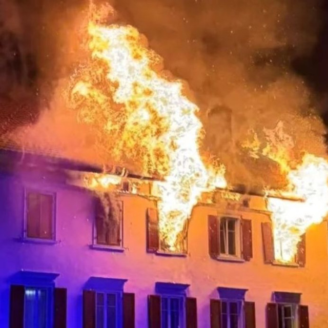 Ελβετία: 5 αγνοούμενοι και 8 τραυματίες σε φωτιά σε κτίριο κατοικιών