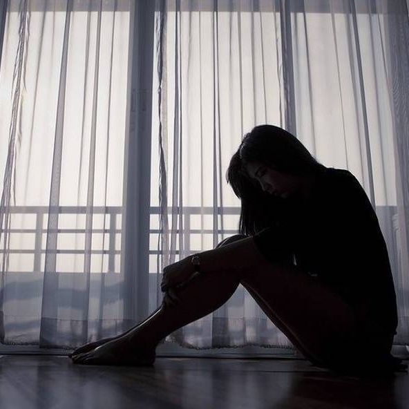Θεσσαλονίκη: Παρέσυραν 13χρονη σε χώρο αθλητικών εγκαταστάσεων, της επιτέθηκαν και βιντεοσκοπούσαν