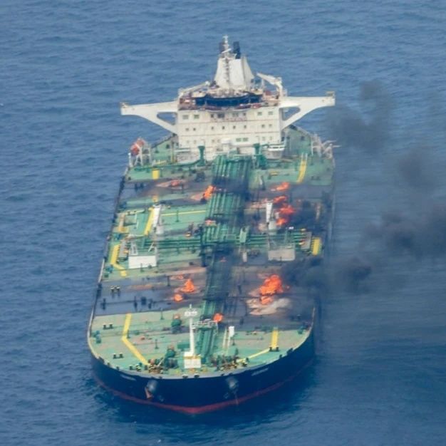 Oι Χούθι έχουν στοχοποιήσει και ελληνικών συμφερόντων τάνκερ - Ο κίνδυνος στον Πειραιά