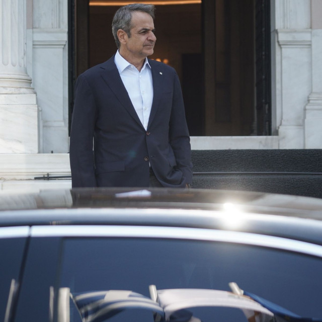 Το διπλό μήνυμα Μητσοτάκη και η προσπάθεια αλλαγής της κυβερνητικής ατζέντας