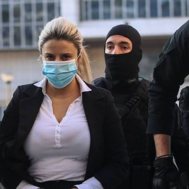 Επίθεση με βιτριόλι στην Ιωάννα Παλιοσπύρου: Η ώρα της αποφυλάκισης της Έφης Κακαράντζουλα πλησιάζει
