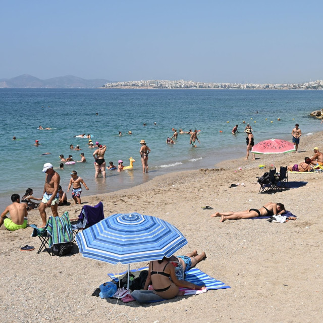 Καιρός: Συνεχίζεται η επέλαση του καύσωνα στη χώρα - Σε ποιες περιοχές θα φτάσει τους 40 βαθμούς
