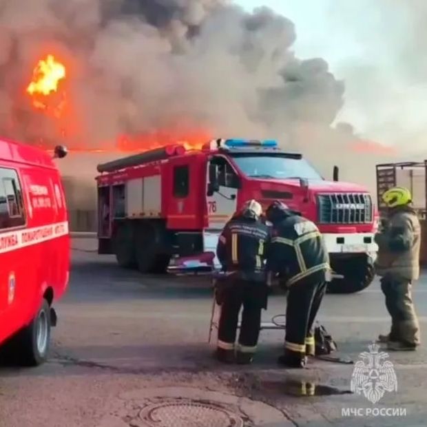Ρωσία: Τουλάχιστον τρεις νεκροί και δεκάδες τραυματίες εξαιτίας πυρκαγιάς σε βιομηχανικό εργοτάξιο