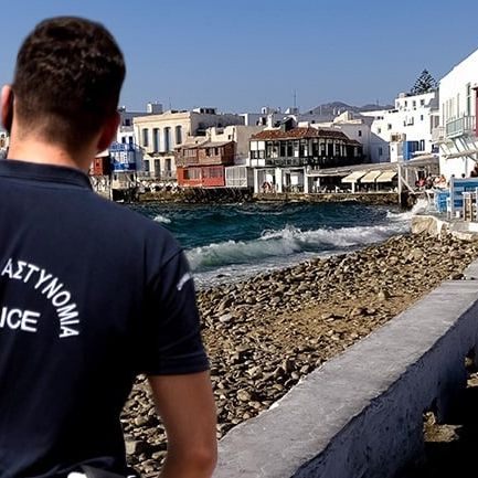 «Να τους τουλουμιάσουμε»: Αποκαλυπτικοί διάλογοι του κυκλώματος διακίνησης ροζ κοκαΐνης στη Μύκονο