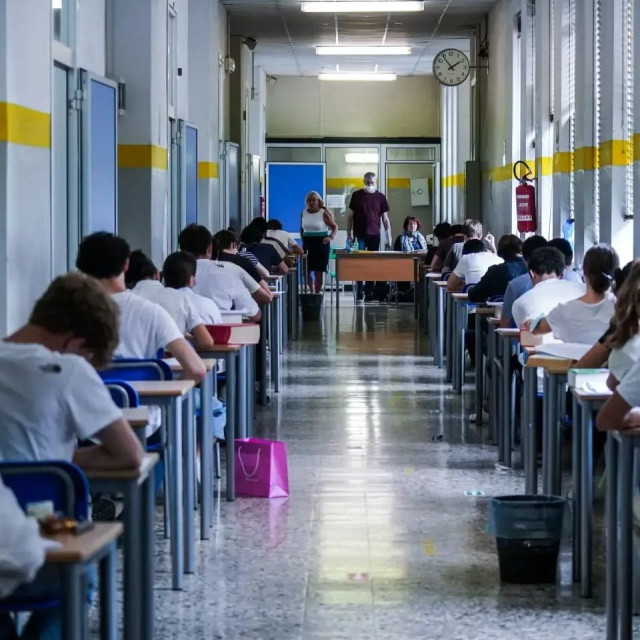 Ιταλία: Οι γονείς ξένων μαθητών με κακές επιδόσεις θα μαθαίνουν υποχρεωτικά ιταλικά