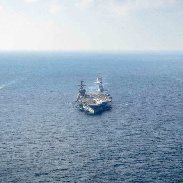ΗΠΑ: Κοινές στρατιωτικές ασκήσεις με Νότια Κορέα και Ιαπωνία στον Ειρηνικό