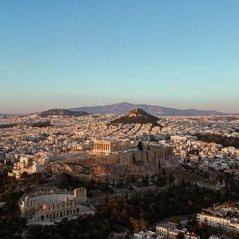 «Θερμικές νησίδες»: Γιατί ορισμένες γειτονιές της Αθήνας είναι έως και 10 βαθμούς θερμότερες