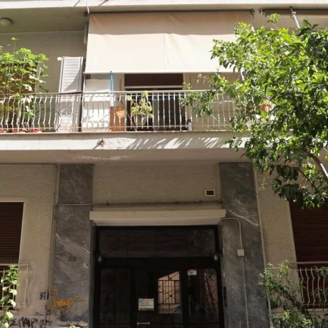 Κυψέλη: Σοκαριστικές αποκαλύψεις - Πάνω από 10 μαχαιριές εντόπισε ο ιατροδικαστής στο βρέφος