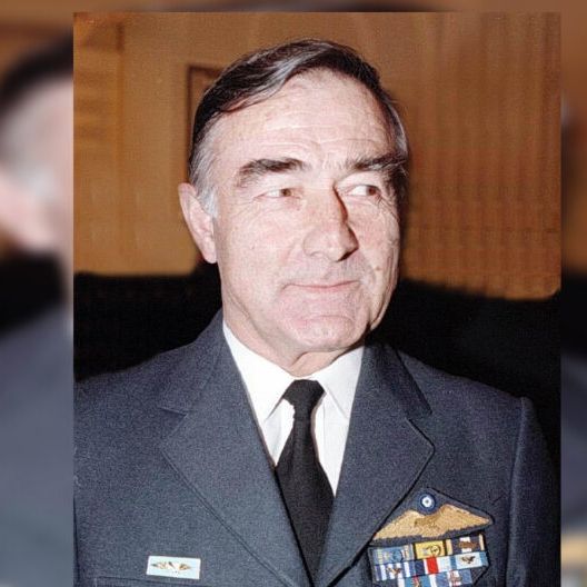 Αθανάσιος Τζογάνης: Η συγκινητική ιστορία του ιδιοκτήτη γραφείου τελετών κι οδηγού του πρώην ΑΓΕΕΘΑ