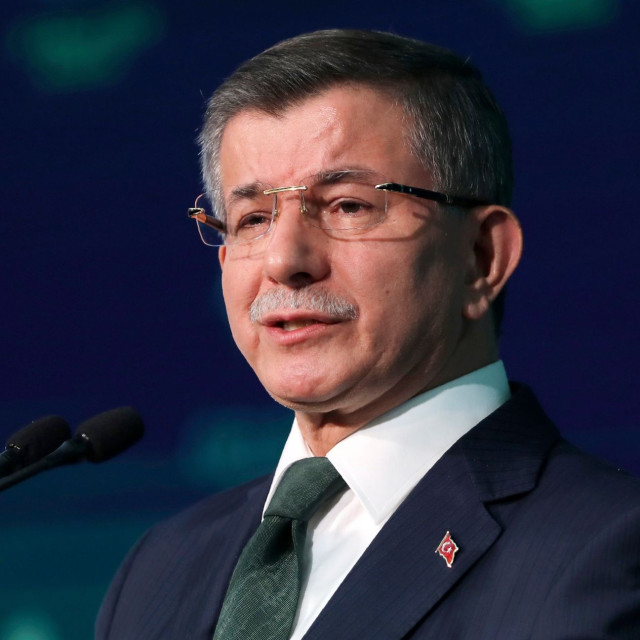 Νταβούτογλου: Η τουρκική εισαγγελία ξεκίνησε έρευνα σε βάρος του για προσβολή του Ερντογάν