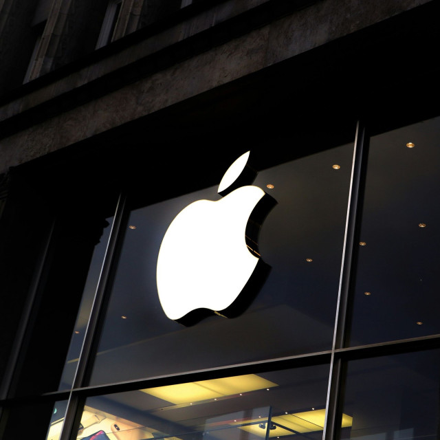 iPhone 18: Πότε παρουσιάζει η Apple τη νέα σειρά της – Έρχεται αναδιπλούμενο κινητό;