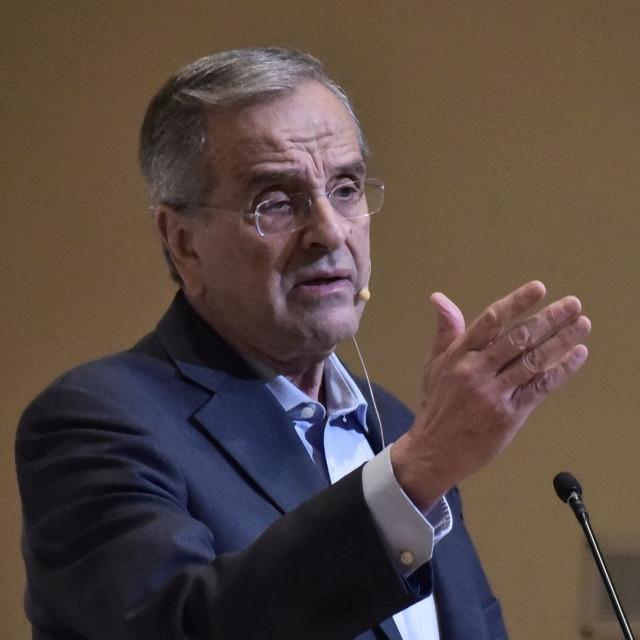 Επίθεση Σαμαρά κατά Μητσοτάκη: Ο λαός της ΝΔ ξέρει ποιος έχει την τεχνογνωσία να βλάψει την παράταξη