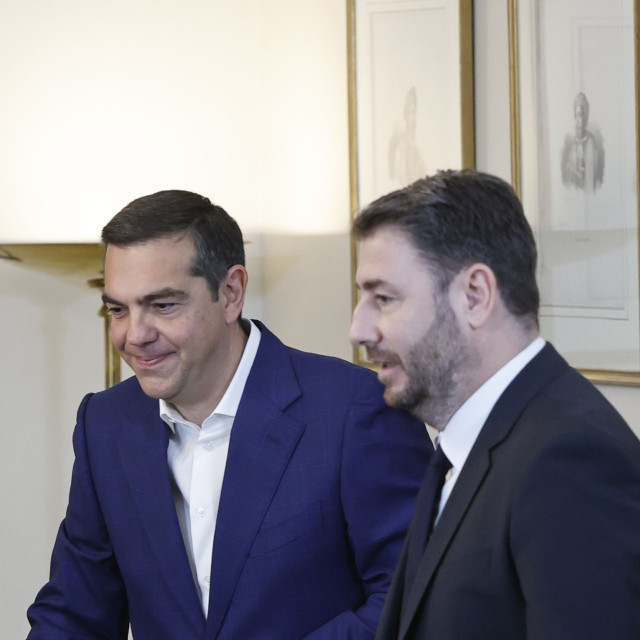 ΠΑΣΟΚ και ΕΛΑΣ στη μάχη των ψηφοδελτίων, ο ΣΥΡΙΖΑ στη μέση