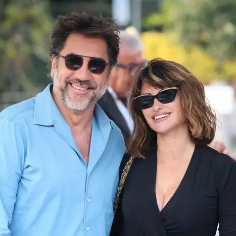 Πενέλοπε Κρουζ και Χαβιέ Μπαρδέμ χέρι-χέρι στη Βενετία - Η κίνηση του τζέντλεμαν Μπαρδέμ έγινε viral