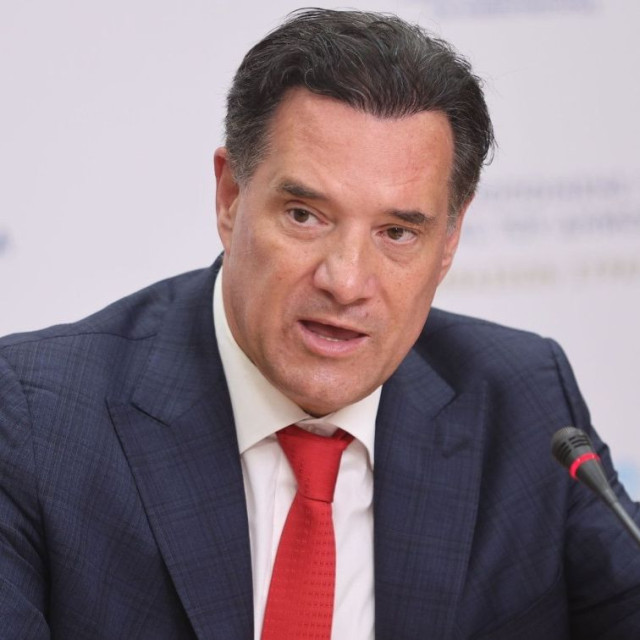 Γεωργιάδης: Απλή άδεια παθολογικού ιατρείου είχε η κλινική που «έσβησε» ο Μαζωνάκης