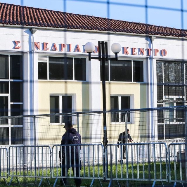 Δίκη για τα Τέμπη: Διακοπή λόγω έντασης μεταξύ συγγενών θυμάτων