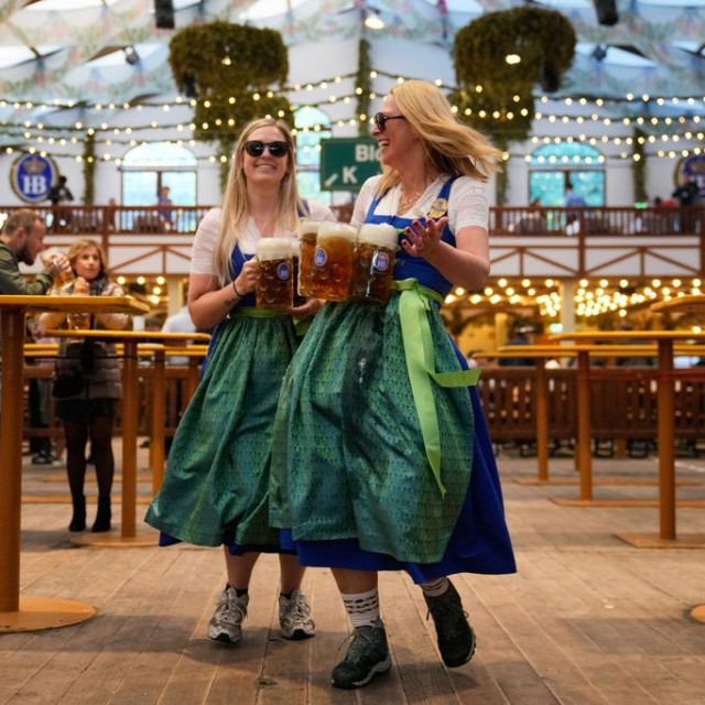 Γιατί το διάσημο Oktoberfest γίνεται τον Σεπτέμβριο; Η απάντηση χρονολογείται πριν από 200 χρόνια