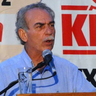 Η ΚΕ του ΚΚΕ αποχαιρετά τον Σπύρο Χαλβατζή - Για 6 δεκαετίες έδωσε όλες του τις δυνάμεις στο κόμμα