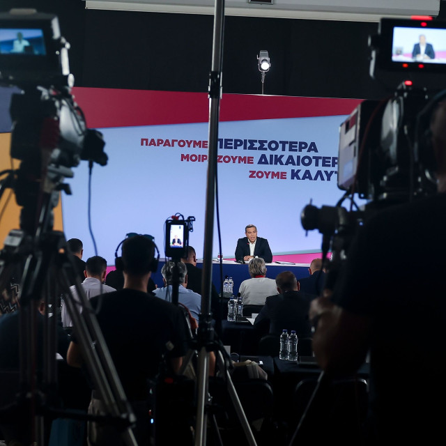 ΔΕΘ τέλος, αρχίζει η μάχη των ψηφοδελτίων