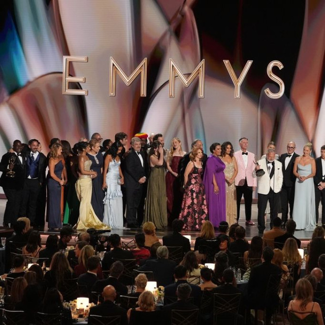 Βραβεία Emmy 2026: «Σάρωσαν» τα «Widow’s Bay» και «The Pitt» - Όλοι οι νικητές