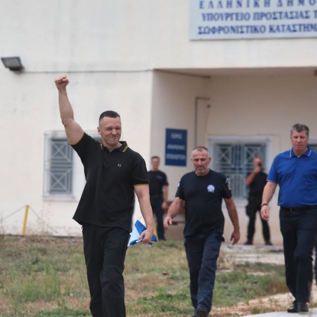 Ηλίας Κασιδιάρης: Από το κελί, στην προσπάθεια επιστροφής στα έδρανα της Βουλής