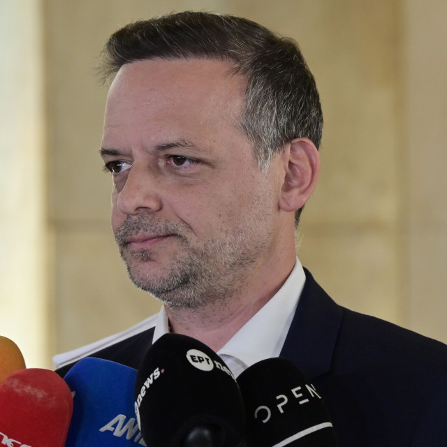 Δούκας: Διαβιβάζει στην Εισαγγελία Αθηνών το πόρισμα για τα κτήρια της Κυψέλης