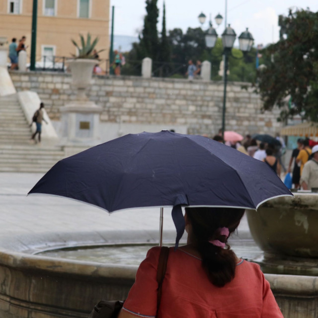 Καιρός: Επιδείνωση με βροχές και καταιγίδες από σήμερα - Ποιες περιοχές θα επηρεαστούν, δείτε χάρτες