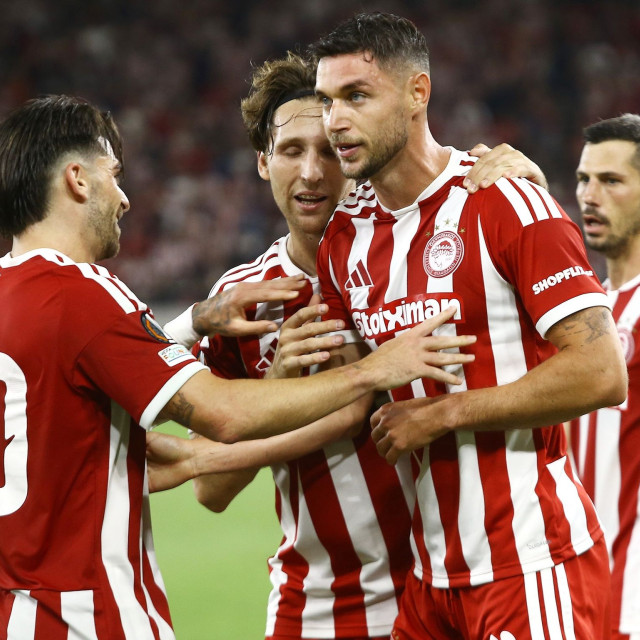 Ολυμπιακός - Γιαγκελόνια 2-1: Ανατροπή με τους φορ για την πρώτη νίκη στο Europa League