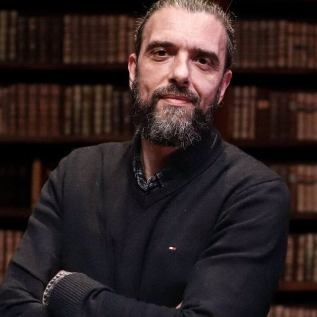 Τσαφούλιας κατά Αφροδίτης Μάνου: «Αλαζονεία να προσπαθείς να μειώσεις το πένθος των άλλων»