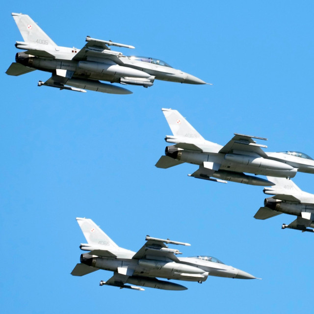 Πολωνία: Τα ρωσικά drones χτυπούσαν ένα χιλιόμετρο μακριά από τα σύνορα - Προειδοποίηση Τουσκ