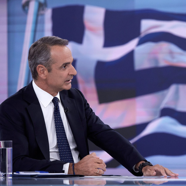 Διπλή παρέμβαση Μητσοτάκη: Φρένο στο ράλι του πετρελαίου, ενίσχυση του επιδόματος ανεργίας