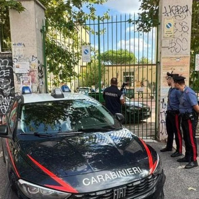 Ιταλία: 13χρονος μαχαίρωσε την καθηγήτριά του μέσα σε σχολείο - Υπέστη σοκ η γυναίκα