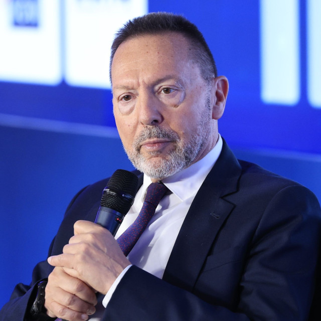 Στουρνάρας: Δεν αποκλείεται νέα αύξηση των επιτοκίων από την Ευρωπαϊκή Κεντρική Τράπεζα