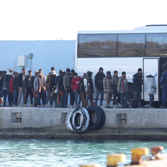 Χανιά: Συνέλαβαν 13χρονο για διακίνηση μεταναστών στη Γαύδο