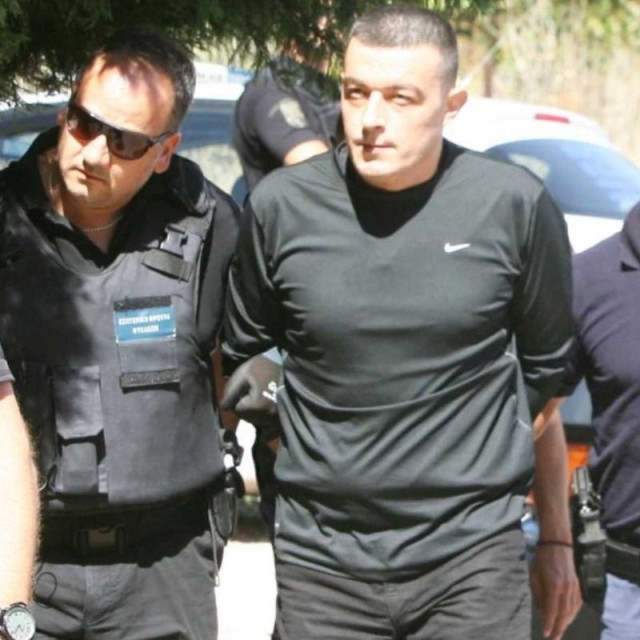 Χρυσοχοΐδης για Ριζάι: «Θα συλληφθεί, όπως συλλαμβάνονται όλοι»
