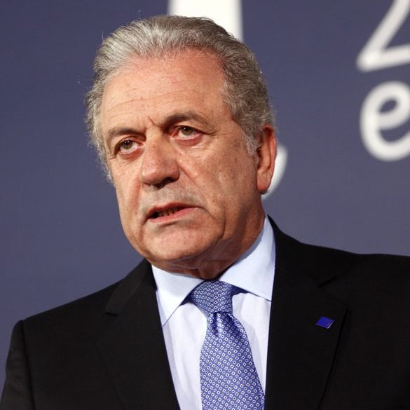 Qatargate: Ανακλήθηκε το ευρωπαϊκό ένταλμα σε βάρος του Δημήτρη Αβραμόπουλου