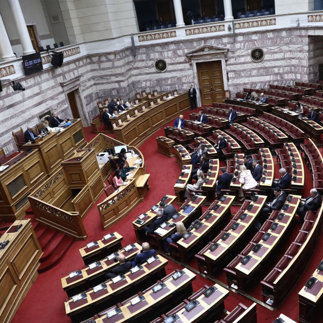 Στη Βουλή το νομοσχέδιο για τις Άμεσες Ξένες Επενδύσεις