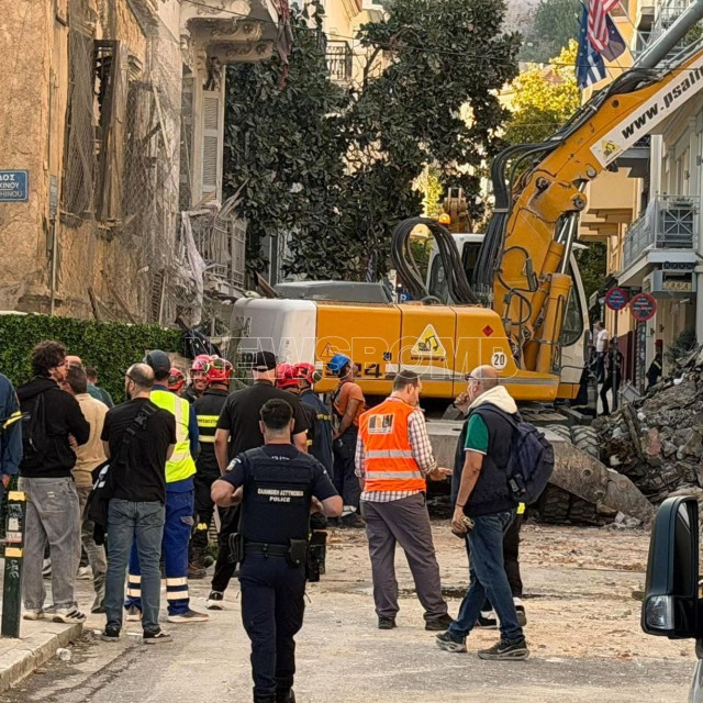 Πλάκα: Βρέθηκε τσάντα που φέρεται να ανήκει στην Αμερικανίδα τουρίστρια