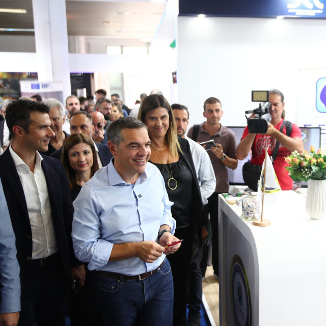 Ο Τσίπρας θα χρησιμοποιήσει ακόμα και… κηραλοιφή προκειμένου να ξανακυβερνήσει