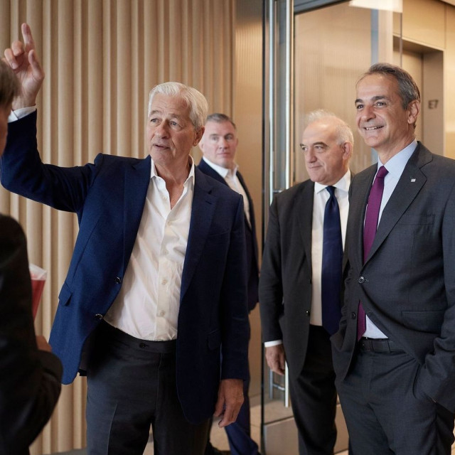 ΗΠΑ: Ο CEO της JP Morgan συνεχάρη τον Μητσοτάκη για την πρόοδο της ελληνικής οικονομίας