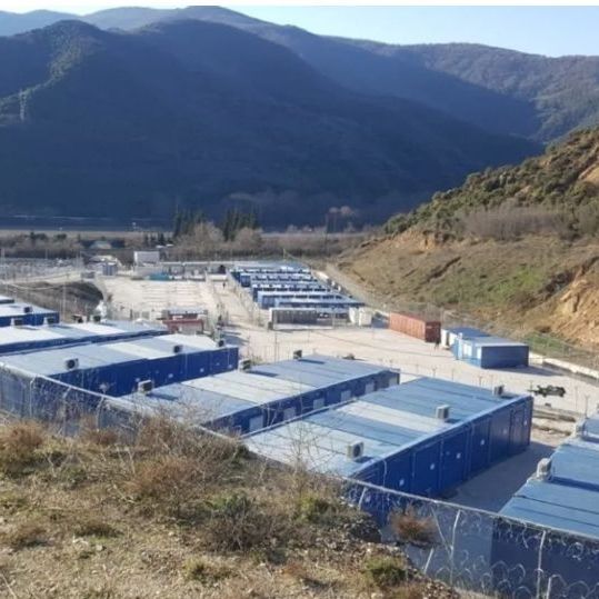 Σέρρες: Νέα απόπειρα απόδρασης μεταναστών από τη δομή στο Κλειδί