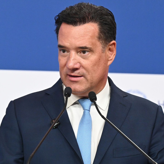 Άδωνις: Έξω ακούμε διθυράμβους για την ελληνική οικονομία - Μόνο εδώ γκρινιάζουμε