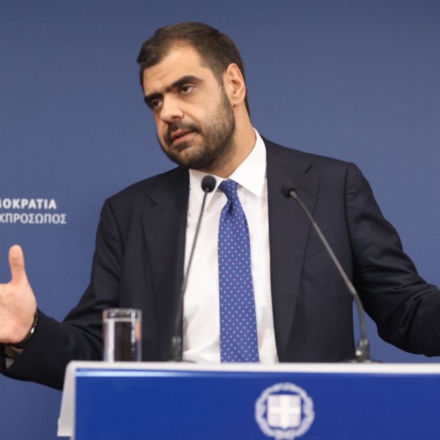 Μαρινάκης: Αν ακούγαμε την αντιπολίτευση δεν θα είχαμε σεντ να δώσουμε  - LIVE